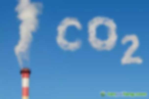 加拿大要求2018年各省碳税必须达到每吨10元，2022年要实现每吨50元