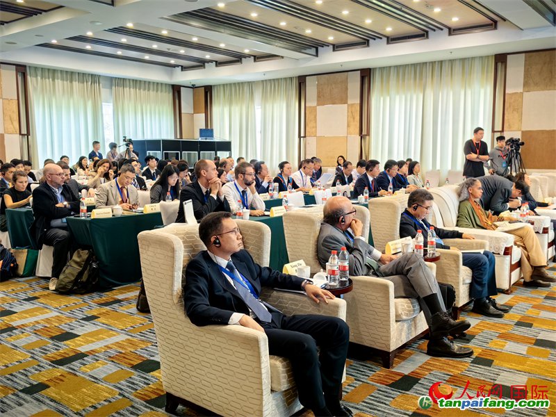 “通往COP30之路：中巴植树造林和碳汇合作研讨活动”现场。人民网记者 符园园摄